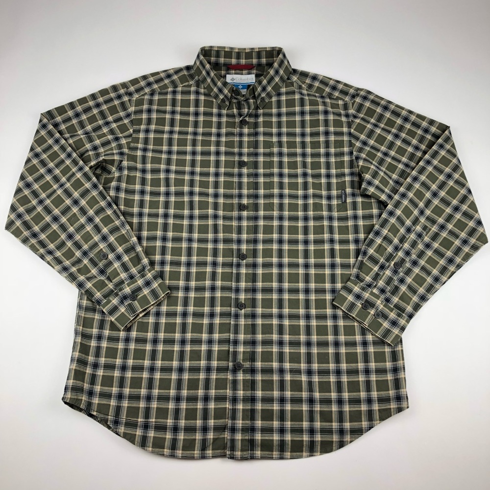 Columbia Button Down Shirt Men’s Size Medium